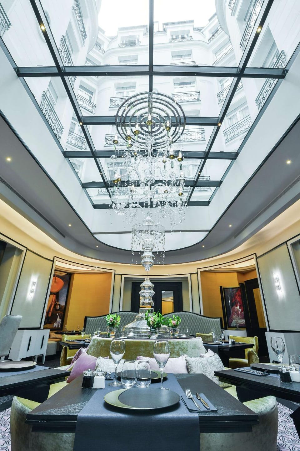 Maison Astor Paris, Curio Collection by Hilton Hotel in Paris