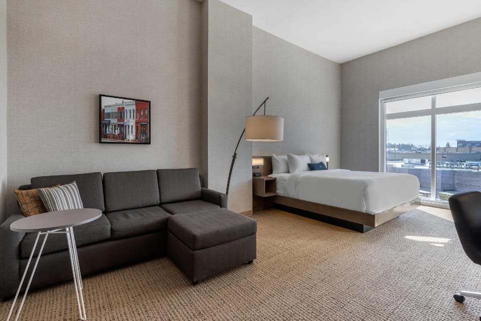 Suite room