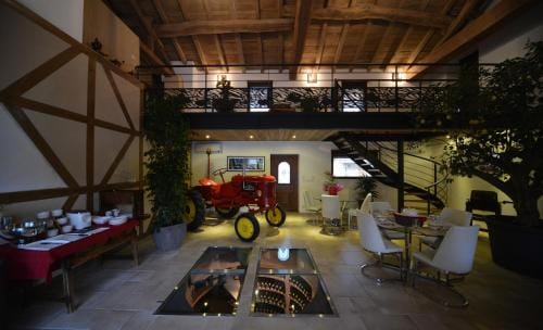 Domaine de la Garde Hotel in Bourgogne-Franche-Comté