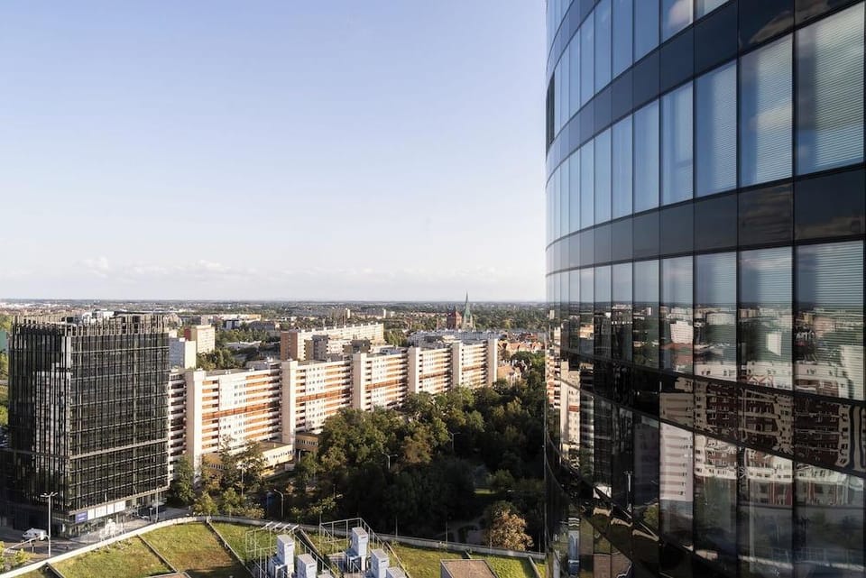 RentPlanet – Apartamenty Sky Tower Hotel in Wroclaw