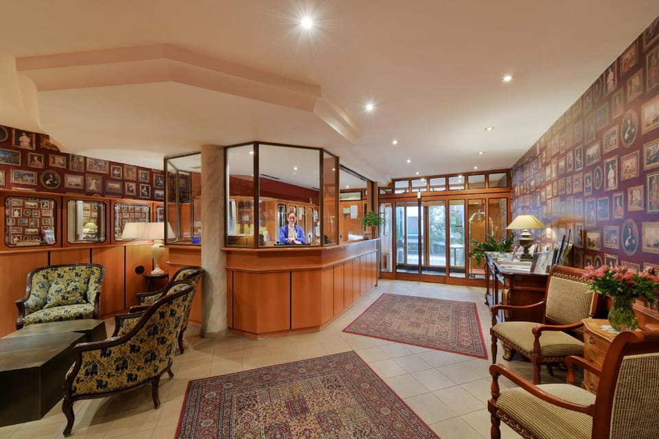 Apartmenthaus Hotel Cella Central Hotel in Zell am See