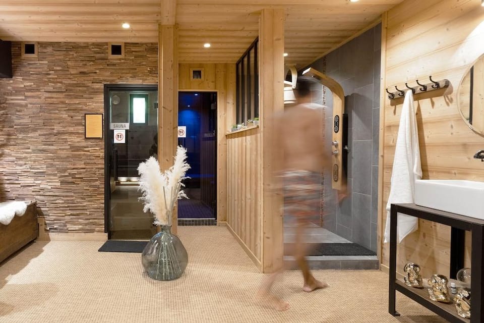 Hotel La Fontaine Hotel in Les Houches