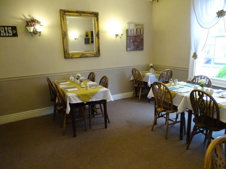 Lansdowne hotel Hotel in Royal Leamington Spa