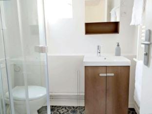 Résidence La Cocarde Hotel in Bourges