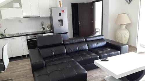 Elizabeth House Hotel in Skopje