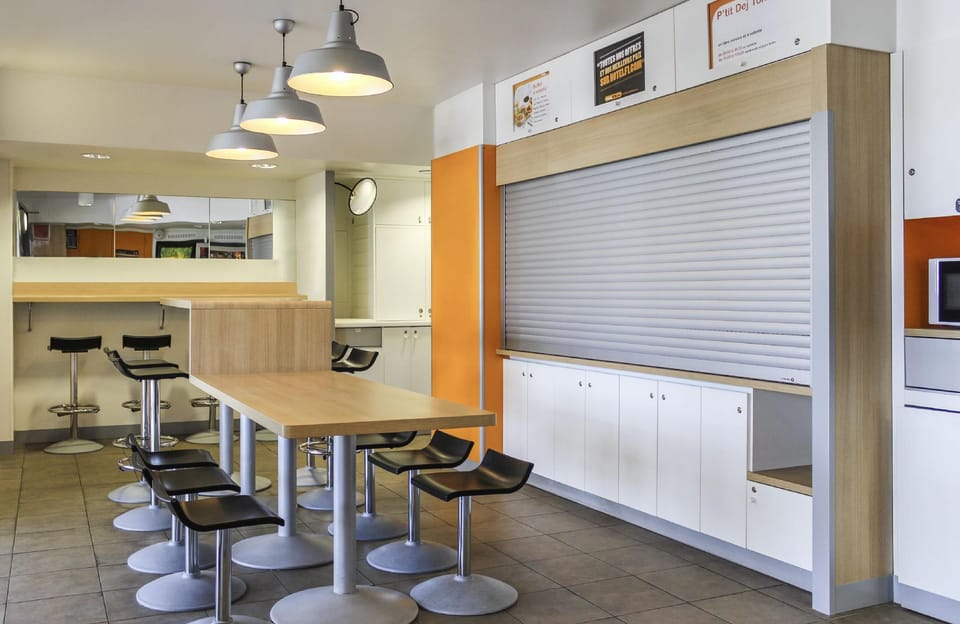 ENZO HOTEL 1er PRIX Hotel in Auvergne-Rhône-Alpes