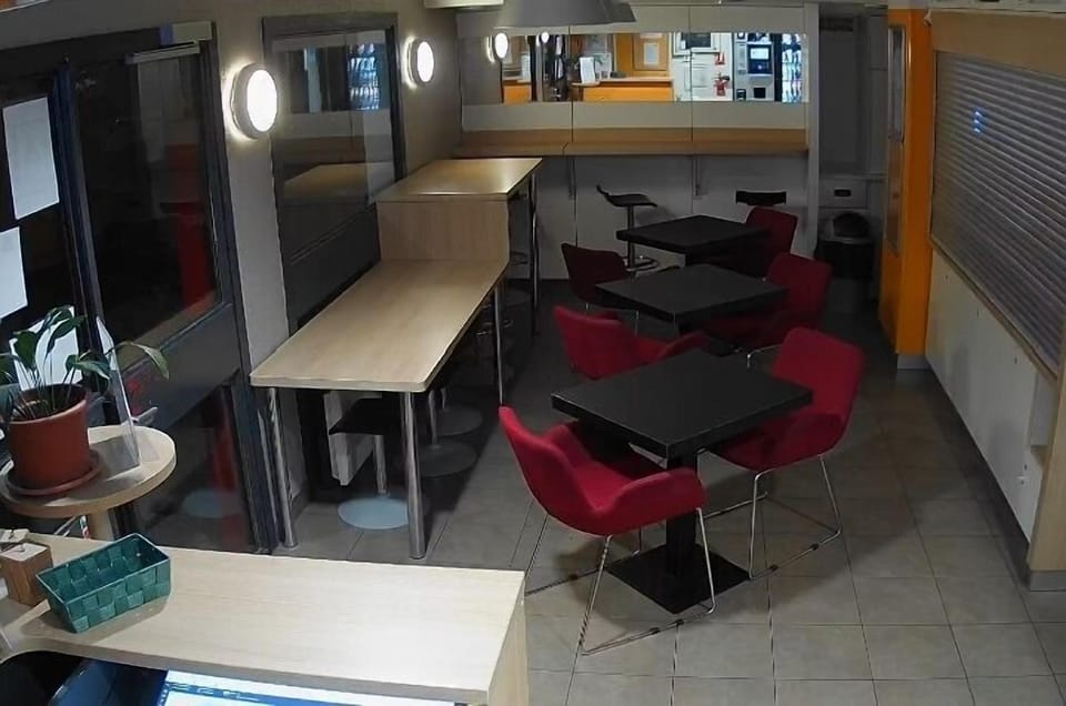 ENZO HOTEL 1er PRIX Hotel in Auvergne-Rhône-Alpes