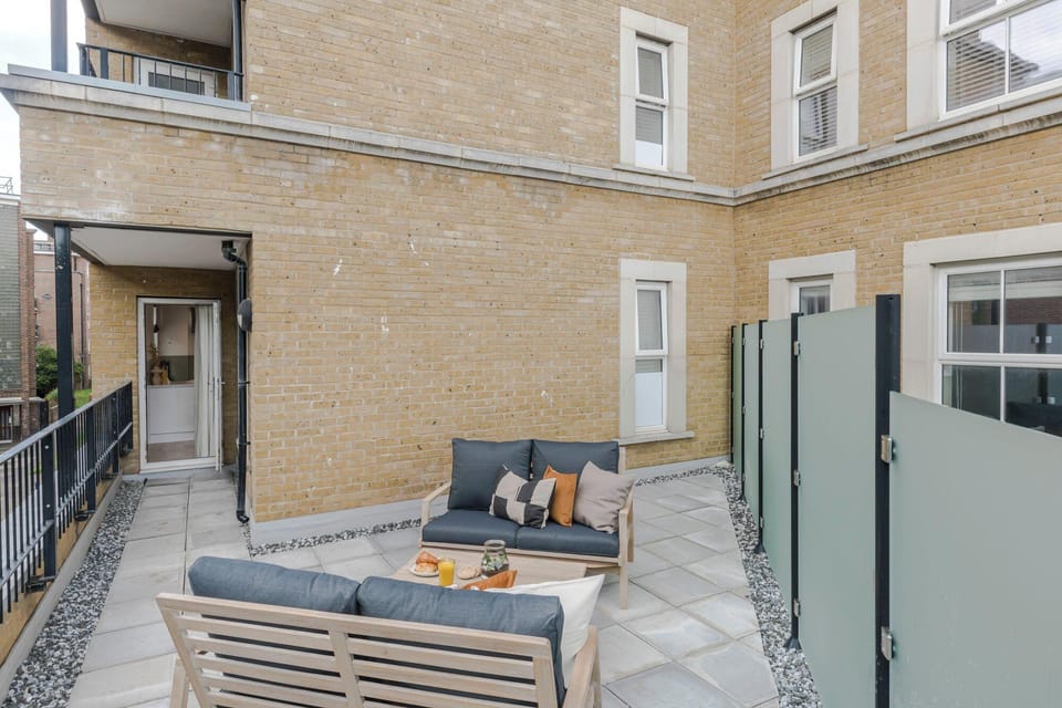 Old Kent Road  YourApartment Hotel in London Borough of Southwark