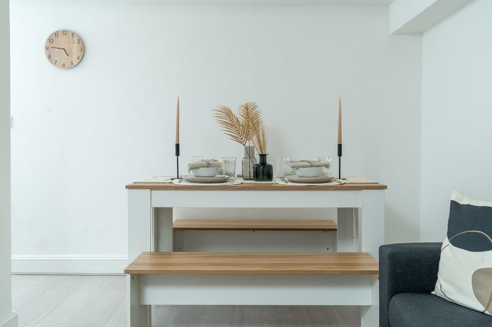 Russell Sq Suite 2 Bed Apartment Hotel in London Borough of Islington