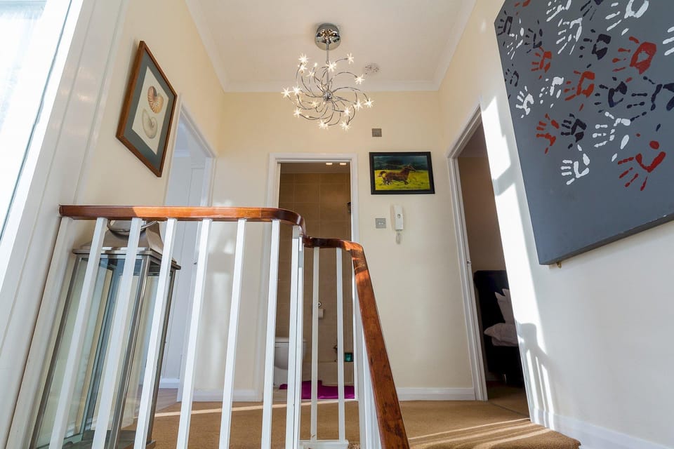Luxury Villa 6-bed Next to Marble Arch Hotel in City of Westminster