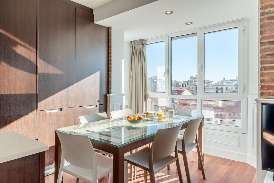 Enjoybcn Fira Apartment Hotel in Barcelona