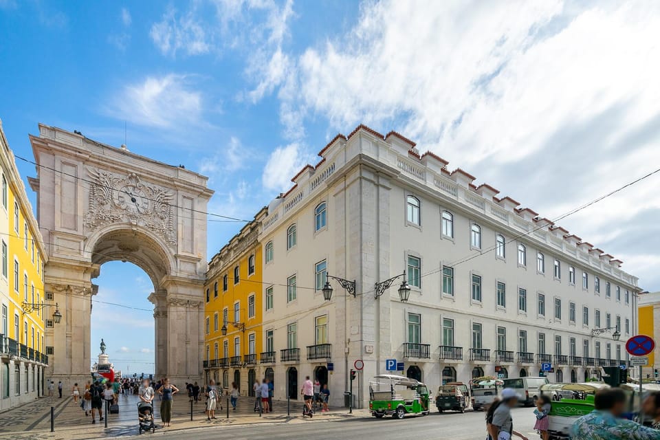 Prime Location Luxury Apartment Hotel in Lisbon