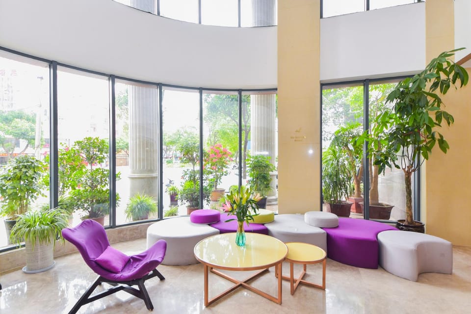 Lavande Hotel Dali High-Speed Railway Station Erhai Park Hotel in China