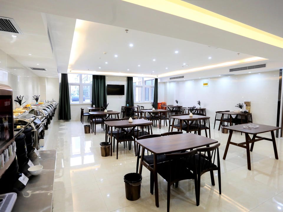 Lavande Hotels Pei County Hanyuan Avenue Hotel in Jiangsu