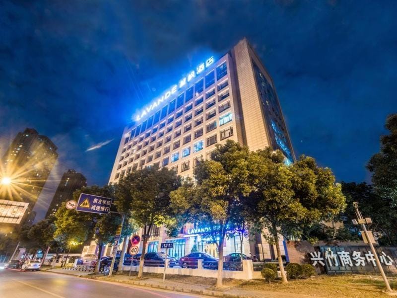 Lavande Hotel Wuxi Nanchang Street Taihu Avenue Hotel in Suzhou