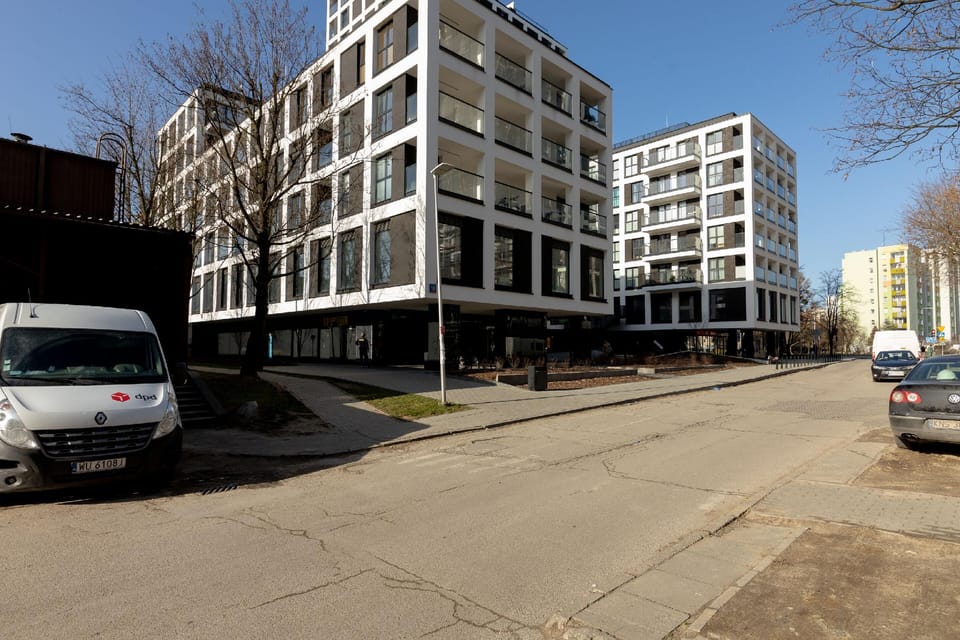 Rozlogi Sunny Apartment Hotel in Warsaw