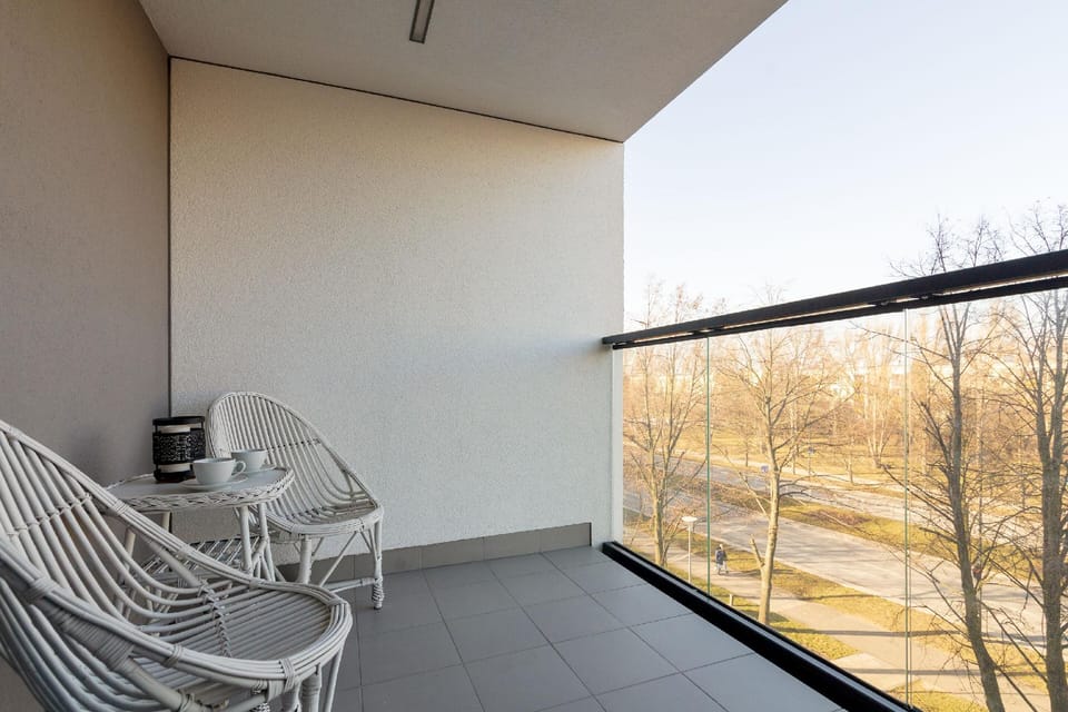 Rozlogi Sunny Apartment Hotel in Warsaw