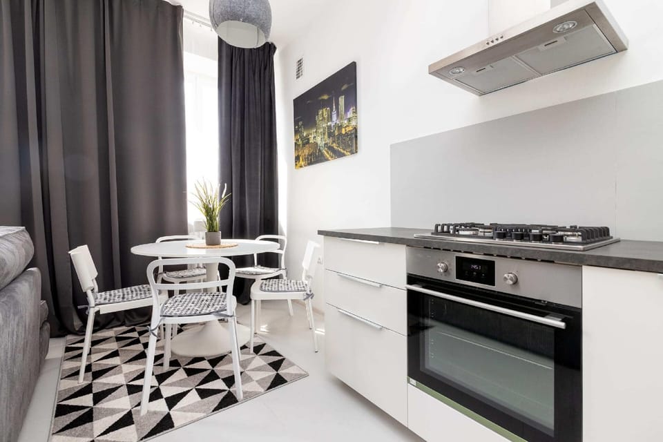 City Centre Apartment Hotel in Warsaw
