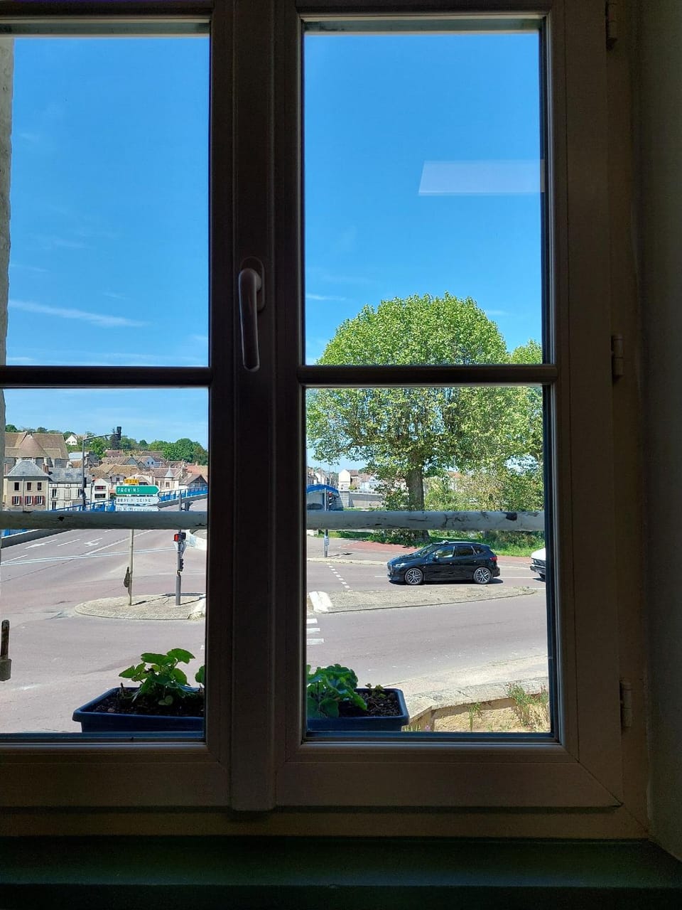 Le km99 Hotel in Île-de-France