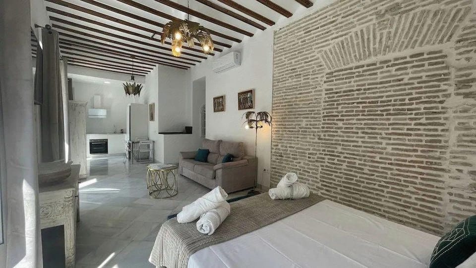 Adriano by Global Hotel in Seville