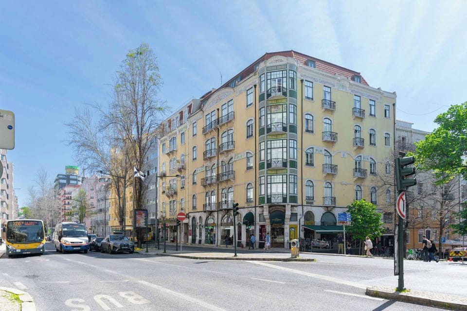 Limehome Lisbon Eca de Queiroz Hotel in Lisbon