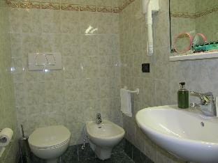 BERG HOTEL LATEMAR SPITZE Hotel in Vigo di Fassa