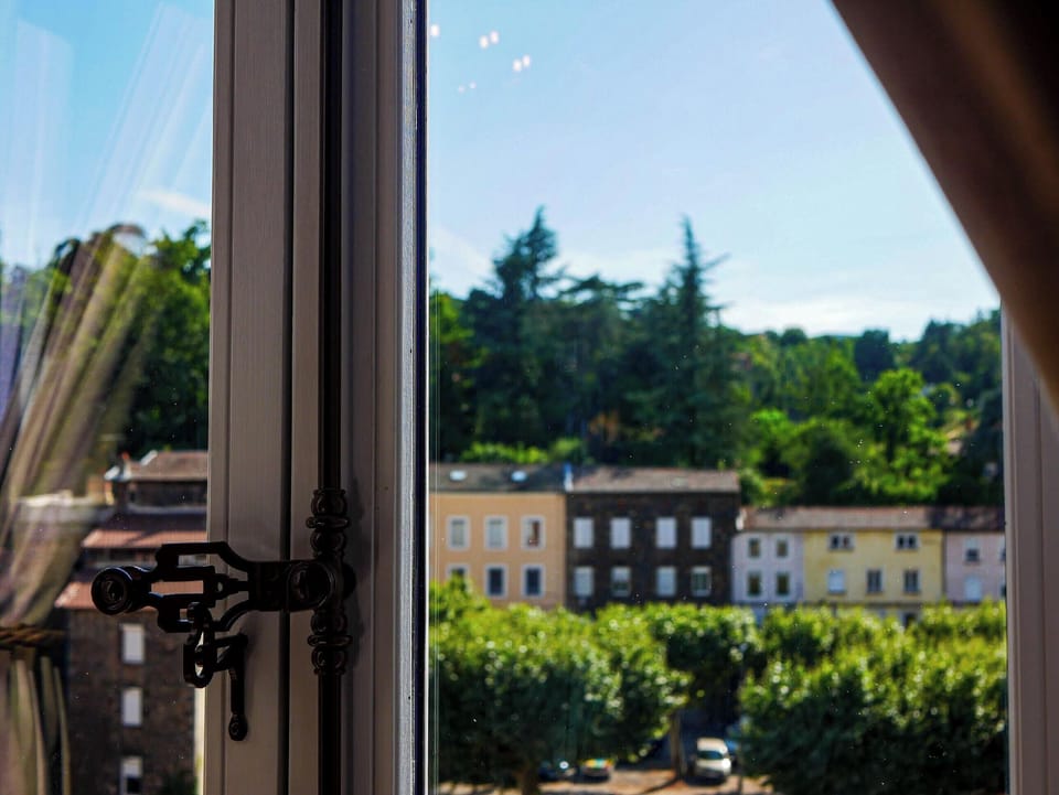 Maison d'hôtes - Stay & Cook Hotel in Auvergne-Rhône-Alpes