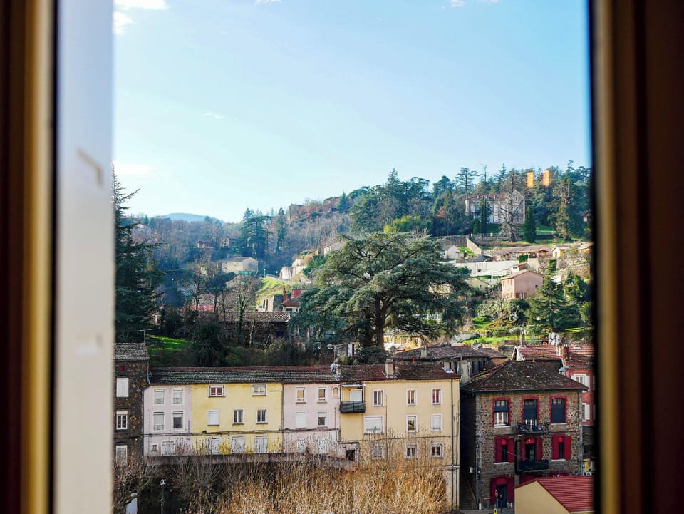Maison d'hôtes - Stay & Cook Hotel in Auvergne-Rhône-Alpes