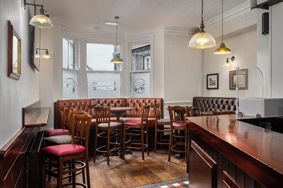 Elephant & Castle Hotel in Wakefield