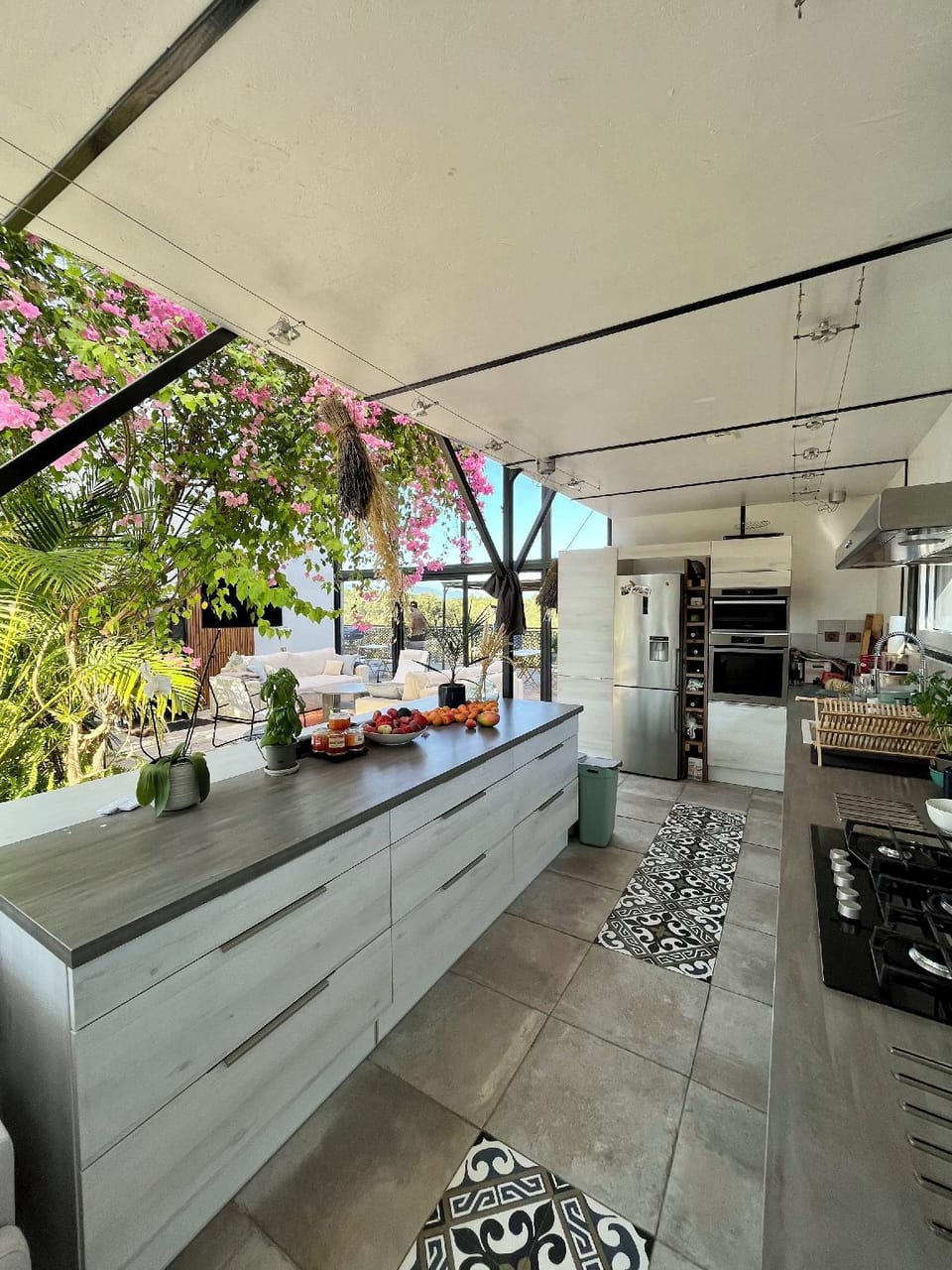 NUIKI Lodges Hotel in Provence-Alpes-Côte d'Azur