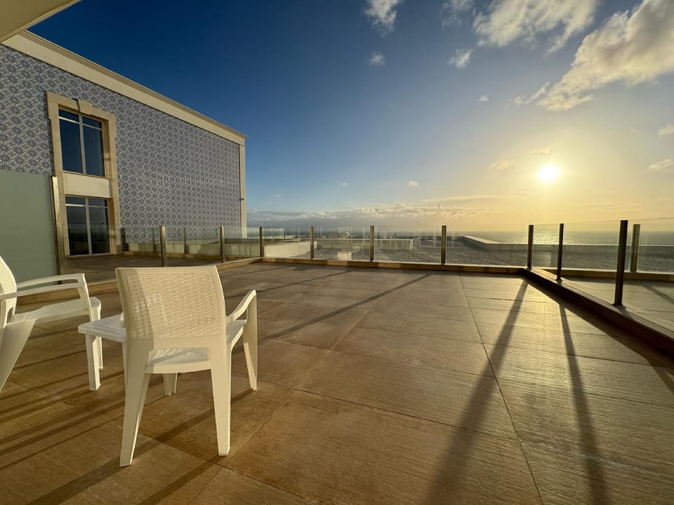 Ocean View Apartments - Ocean View Hotel in Lisbon District
