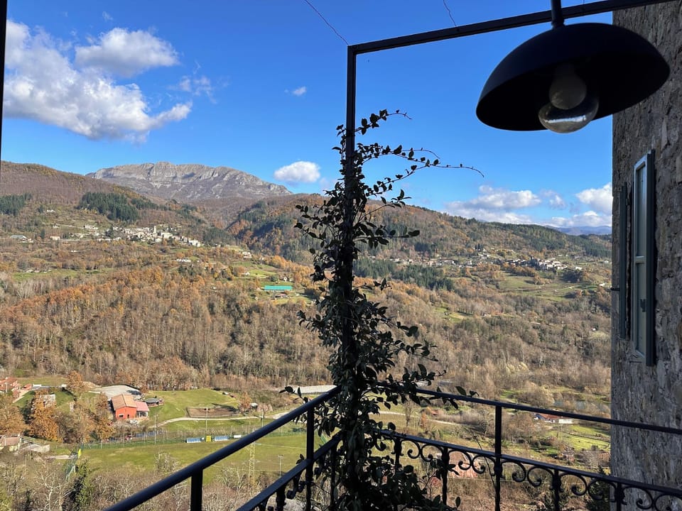 LA ROCCA DI CAMPORGIANO MAISON DU CHARME Hotel in Emilia-Romagna