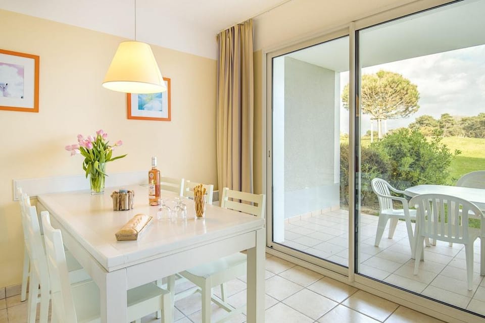 Résidence Lagrange Vacances L'Estran Hotel in Château-d'Olonne
