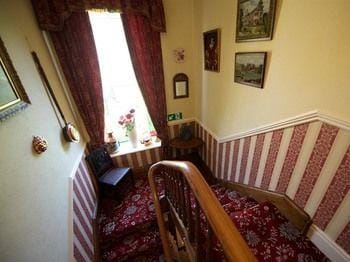 Milton House Studio Apartment Suites Hotel in England