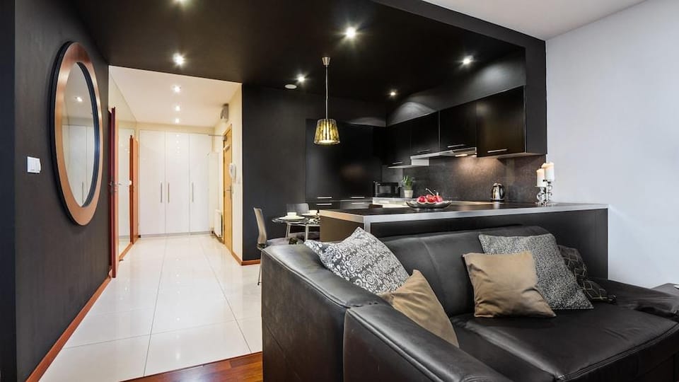 Apartamenty Homely Place Center Hotel in Poznan