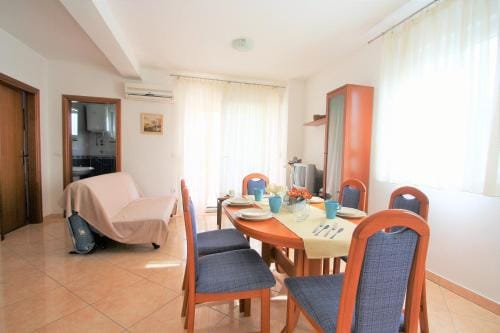 Apartment Mendikovic Hotel in Poreč