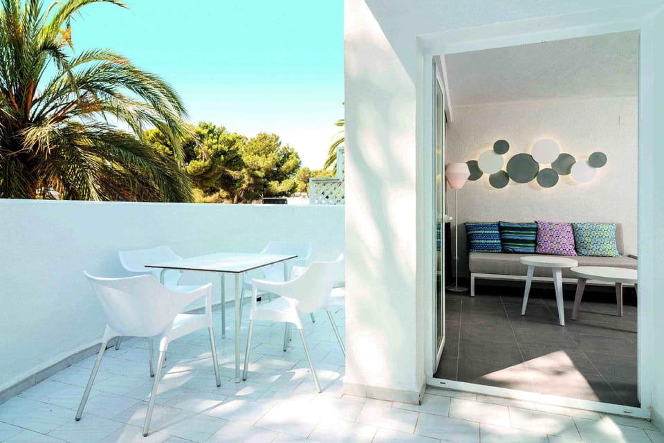 TUI MAGIC LIFE Cala Pada - All Inclusive Hotel in Ibiza
