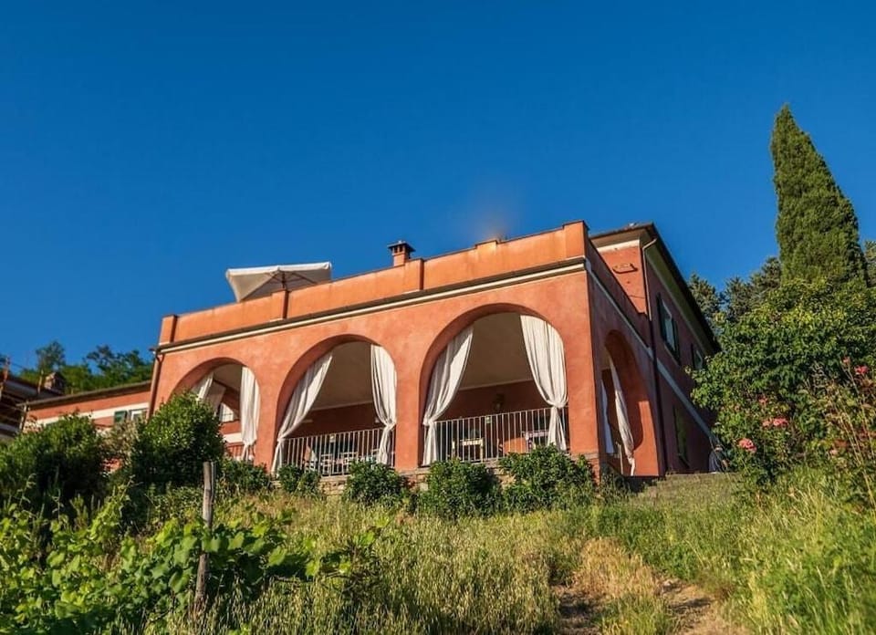 Agriturismo Cerrolungo Hotel in Province of Massa and Carrara