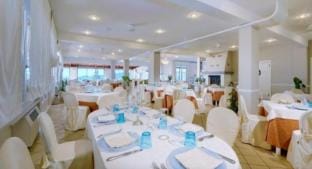 Hotel Le Cave Hotel in Marche