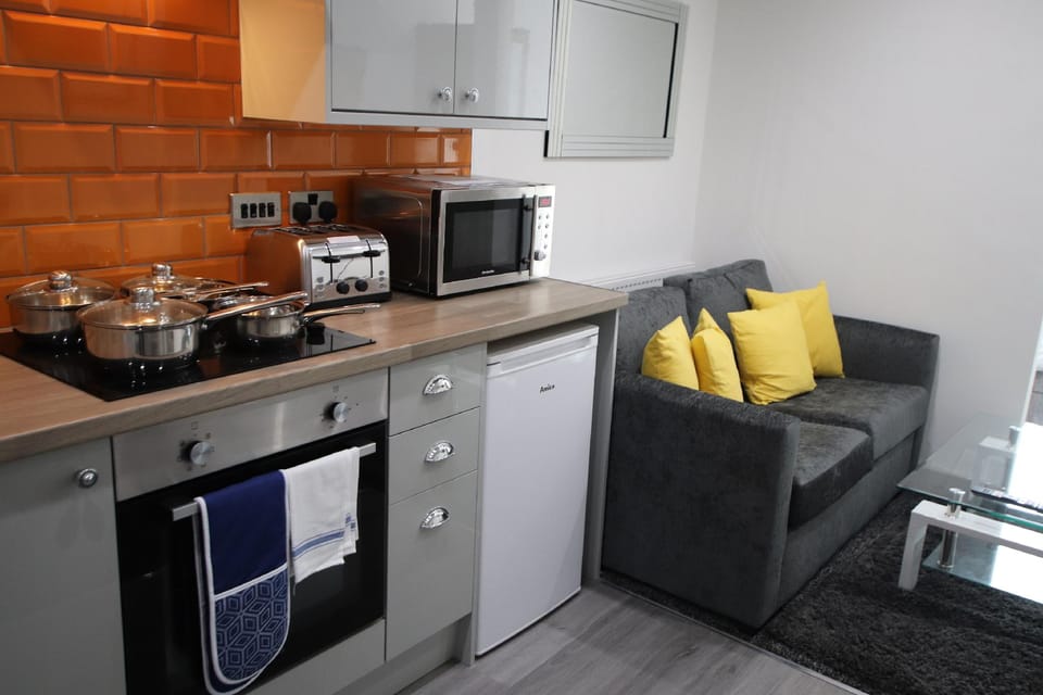 Halifax House Apartments Hotel in Calderdale
