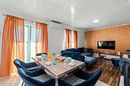 Sea View apartments with shared Pool Hotel in Banjole