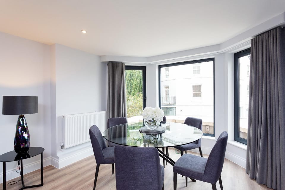 The Carlyle - Elegant Serviced Apartments Hotel in City of Westminster