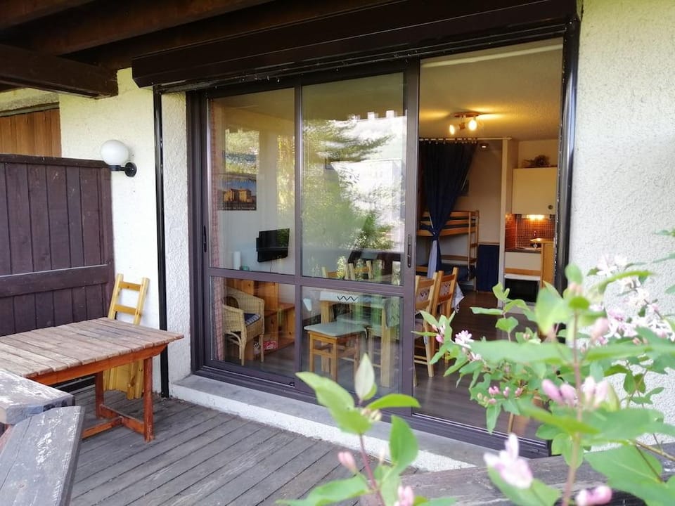 Godille Immobilier Hotel in Uvernet-Fours
