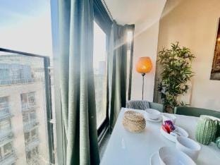 Cozy 1BR City Centre Near Meir Shopping by OneLuxStay Hotel in Antwerp