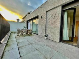 Modern 2BR Penthouse Near Diamond District by OneLuxStay Hotel in Antwerp