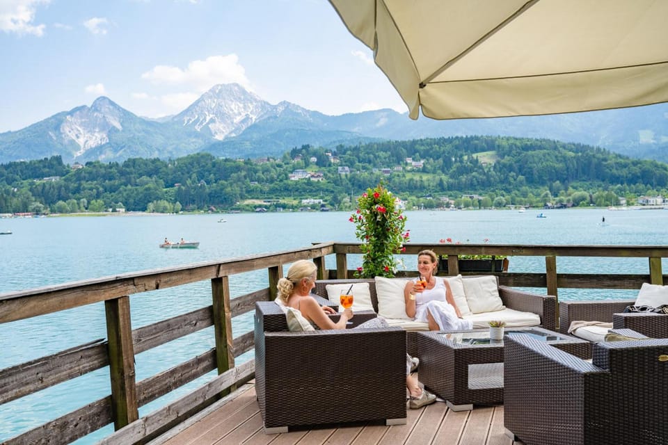 Inselhotel Faakersee Hotel in Villach