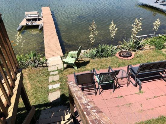 Stone Lake Cottage Middlebury in Boat Fish Getaway Hotel in Indiana