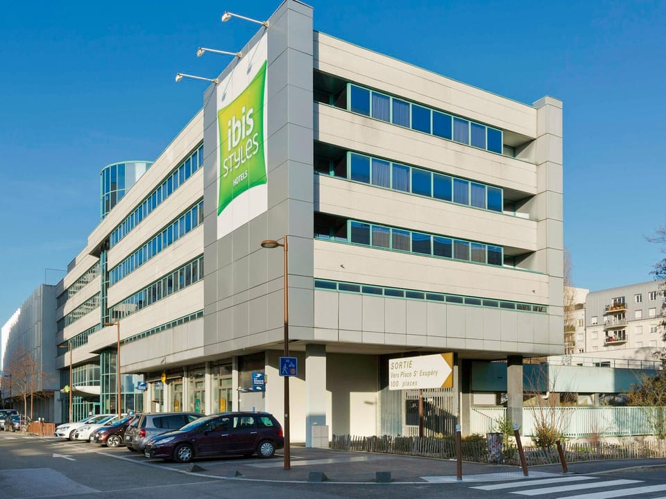 ibis Styles Massy Opera Hotel in Massy