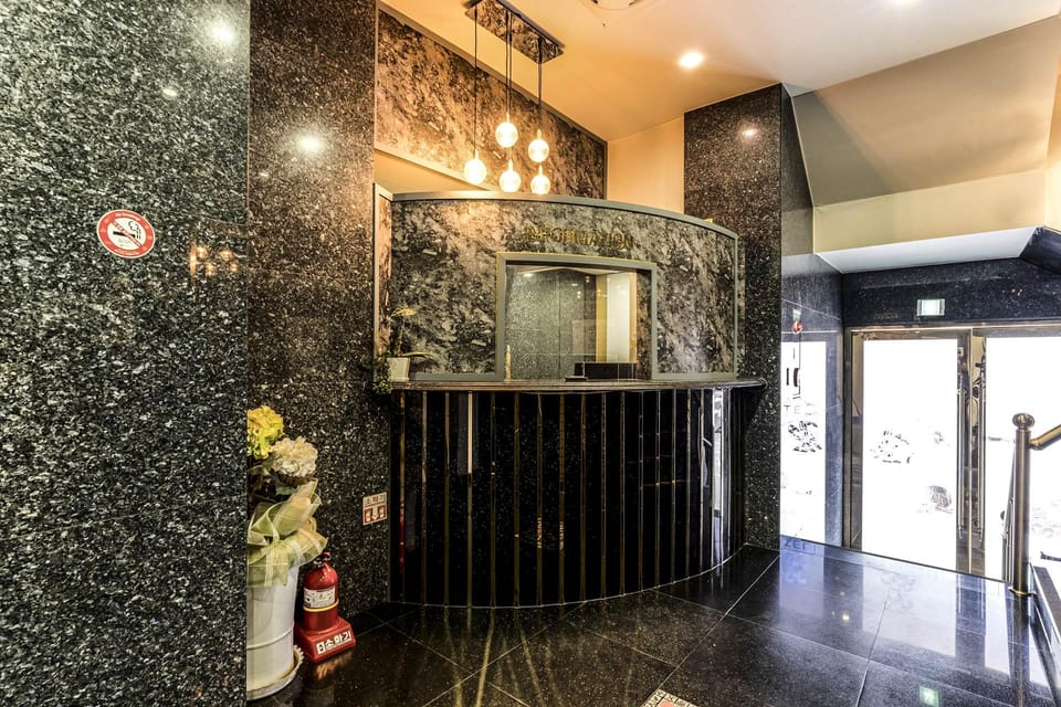 Dream Palace (kkum-eui gungjeon) Motel in Incheon