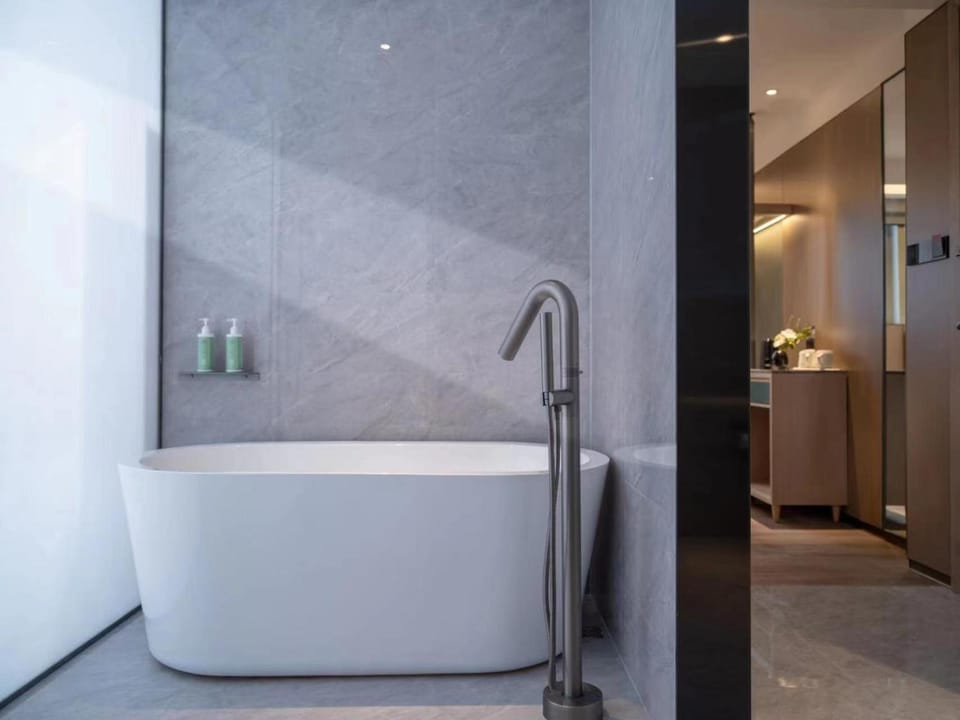 New Century Manju Hotel Shaoxing Keqiao Wanda Plaza Hotel in Hangzhou